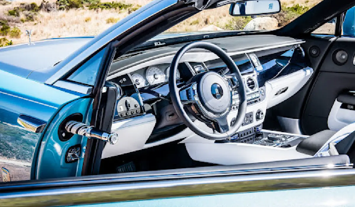 Rolls-Royce - Dawn Convertible - Car Rentals Near me - Used Cars Near me - Exclusive Concierge Club.webp